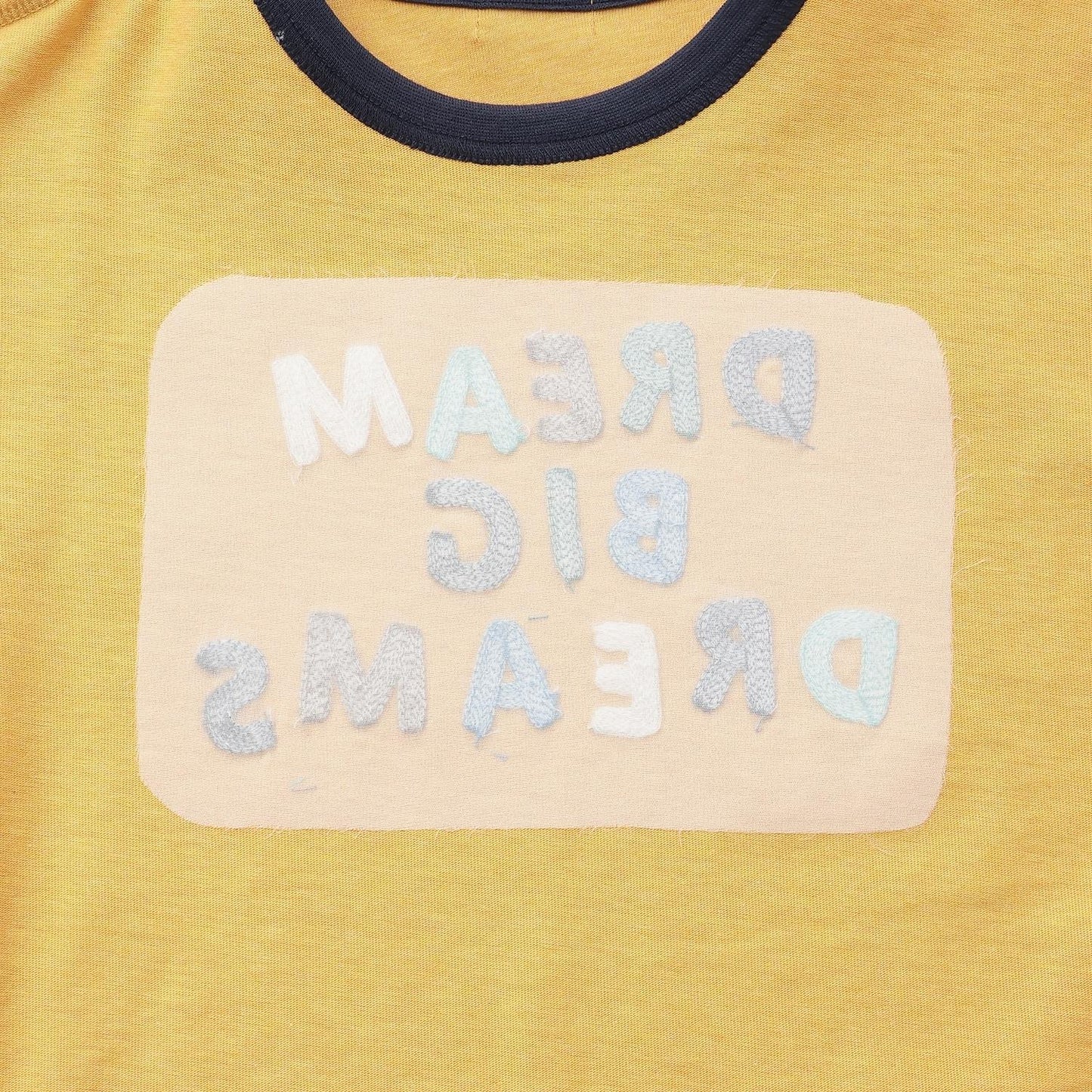 彩色標誌刺繡長袖T恤