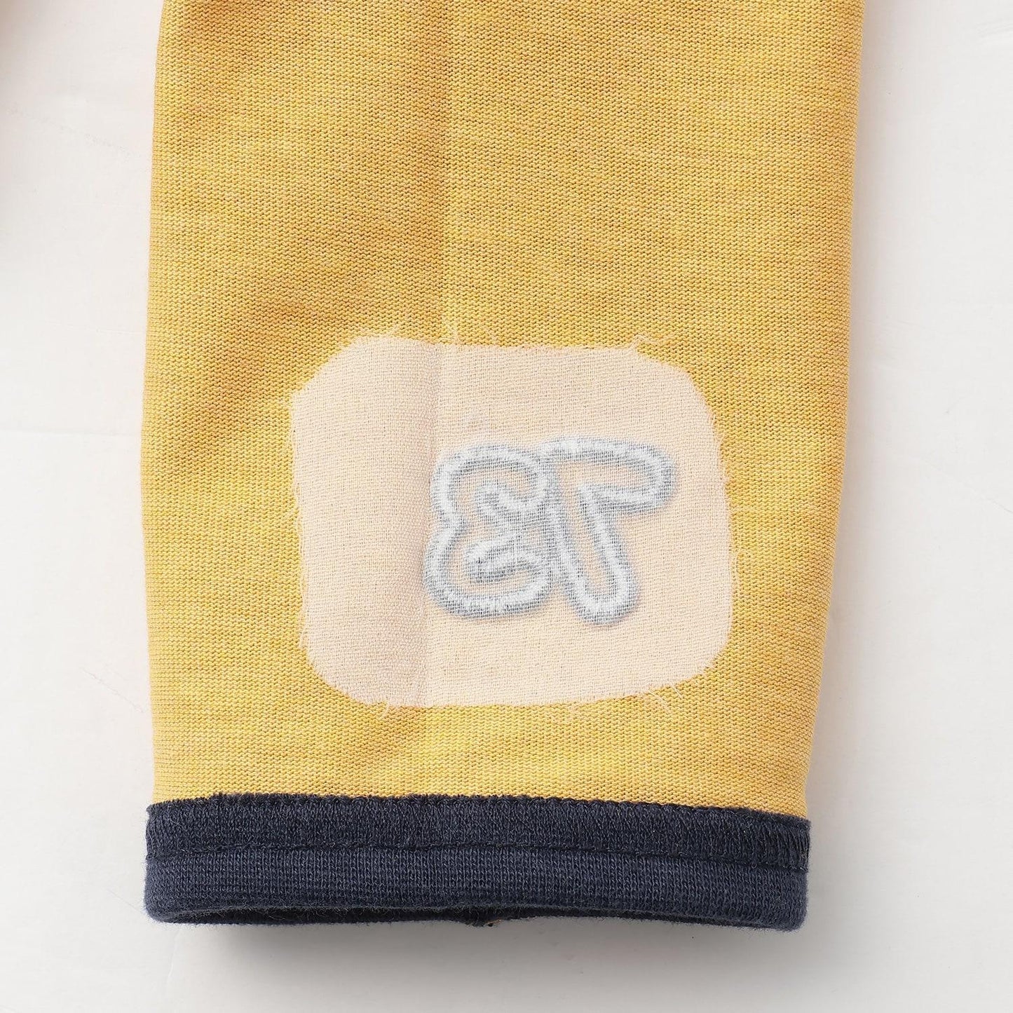 彩色標誌刺繡長袖T恤