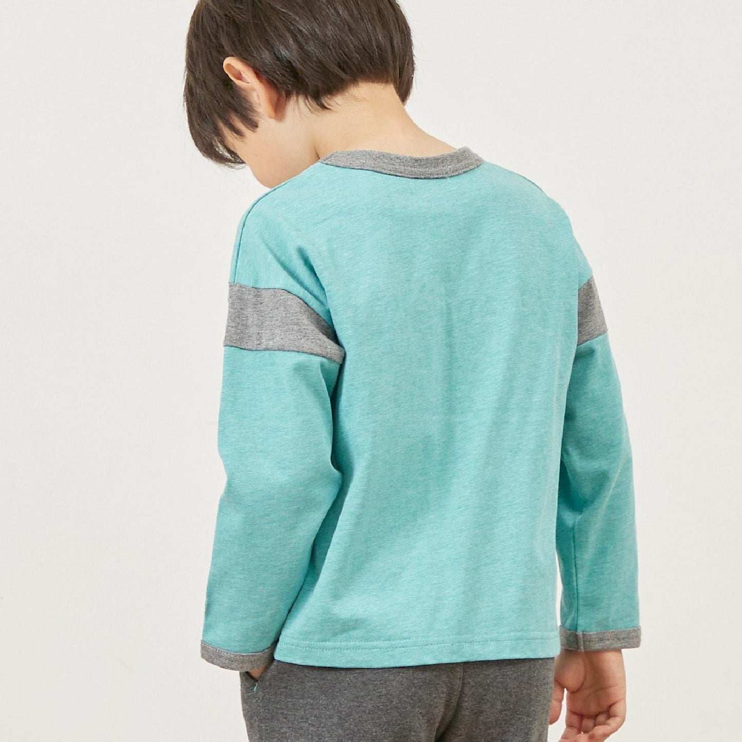 彩色標誌刺繡長袖T恤