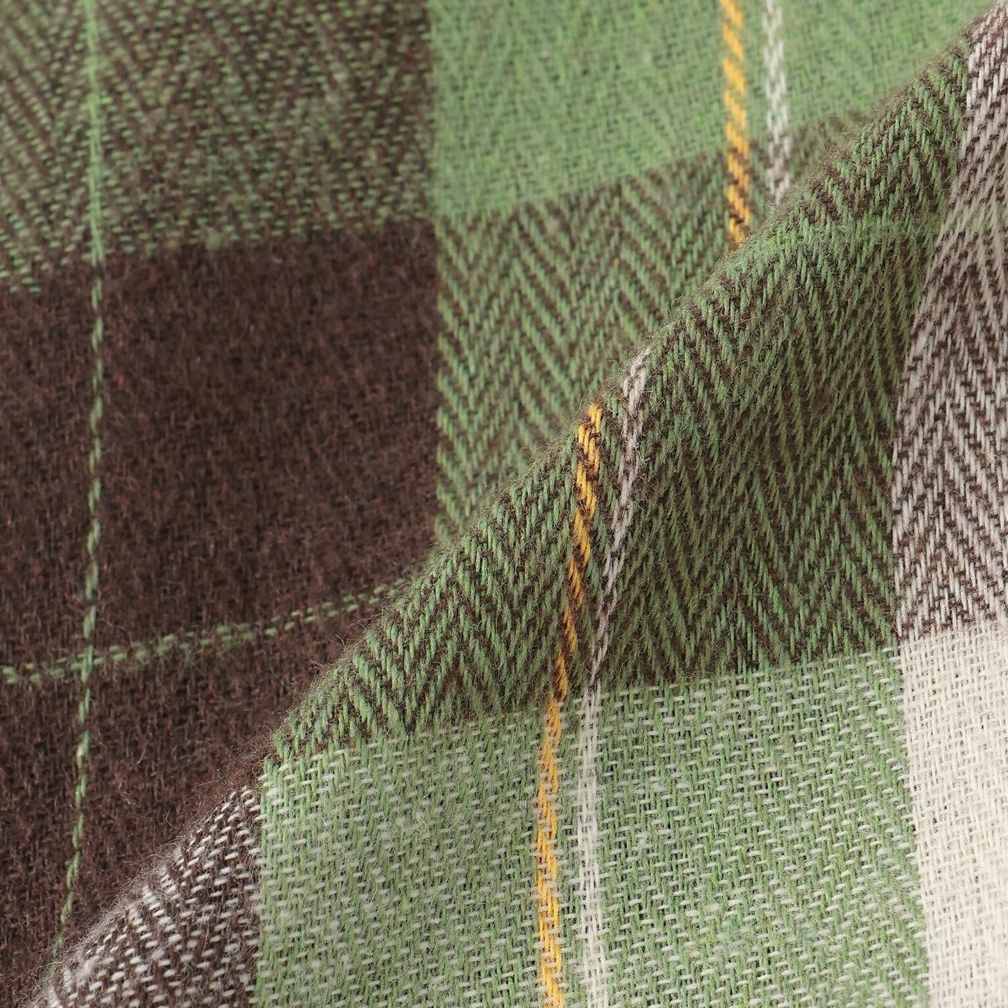 電車刺繡長袖格子襯衫