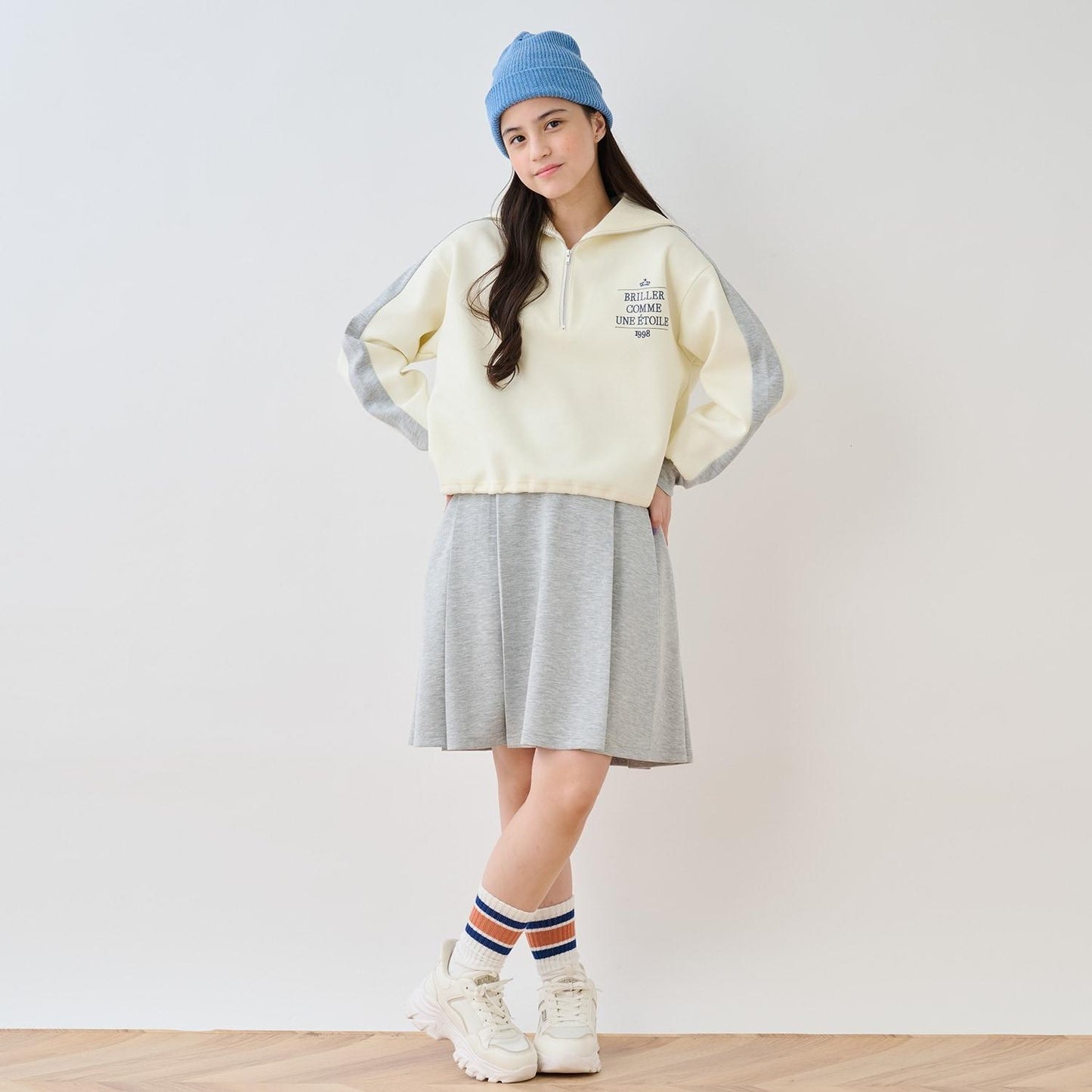 水手風半拉鍊上衣×裙子套裝