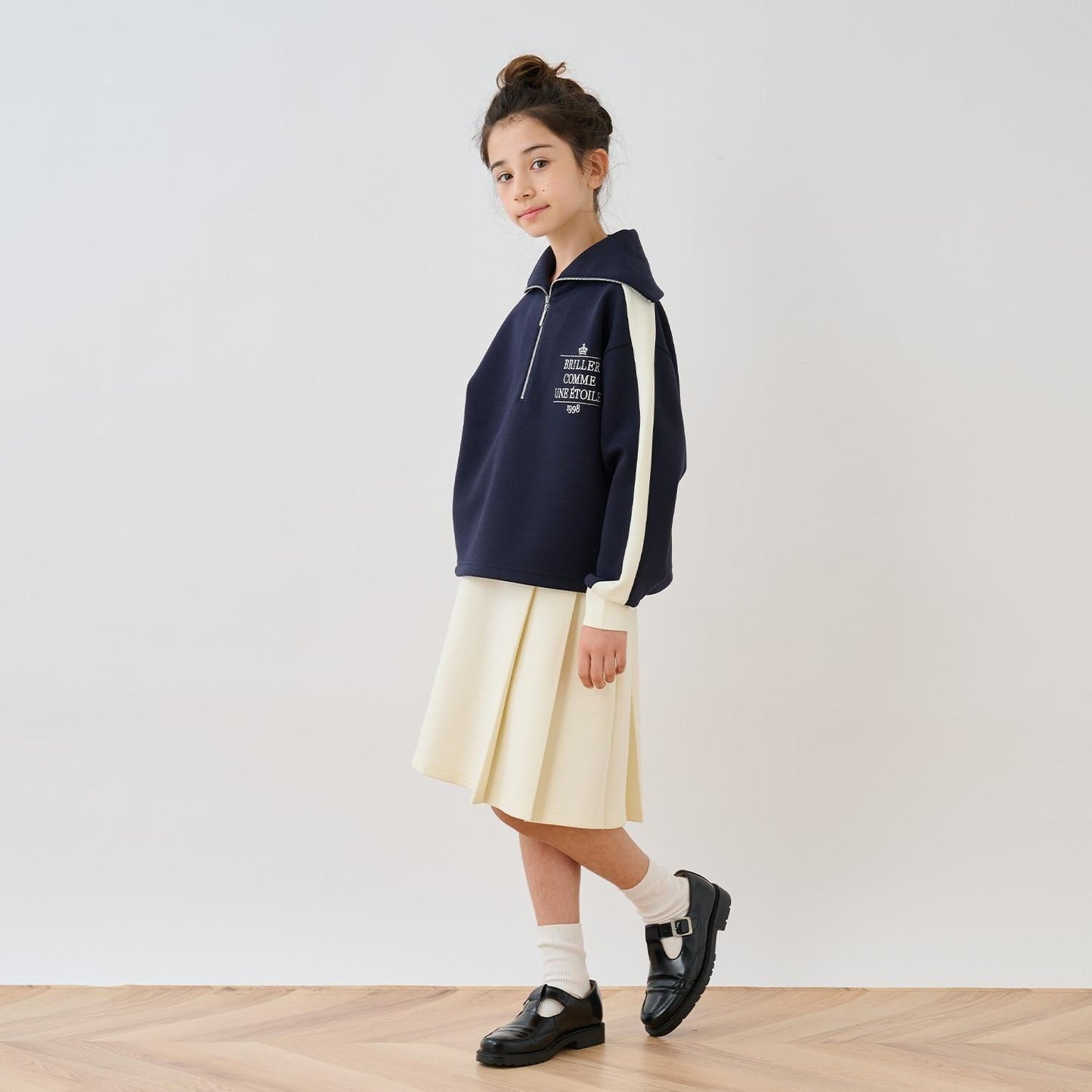 水手風半拉鍊上衣×裙子套裝