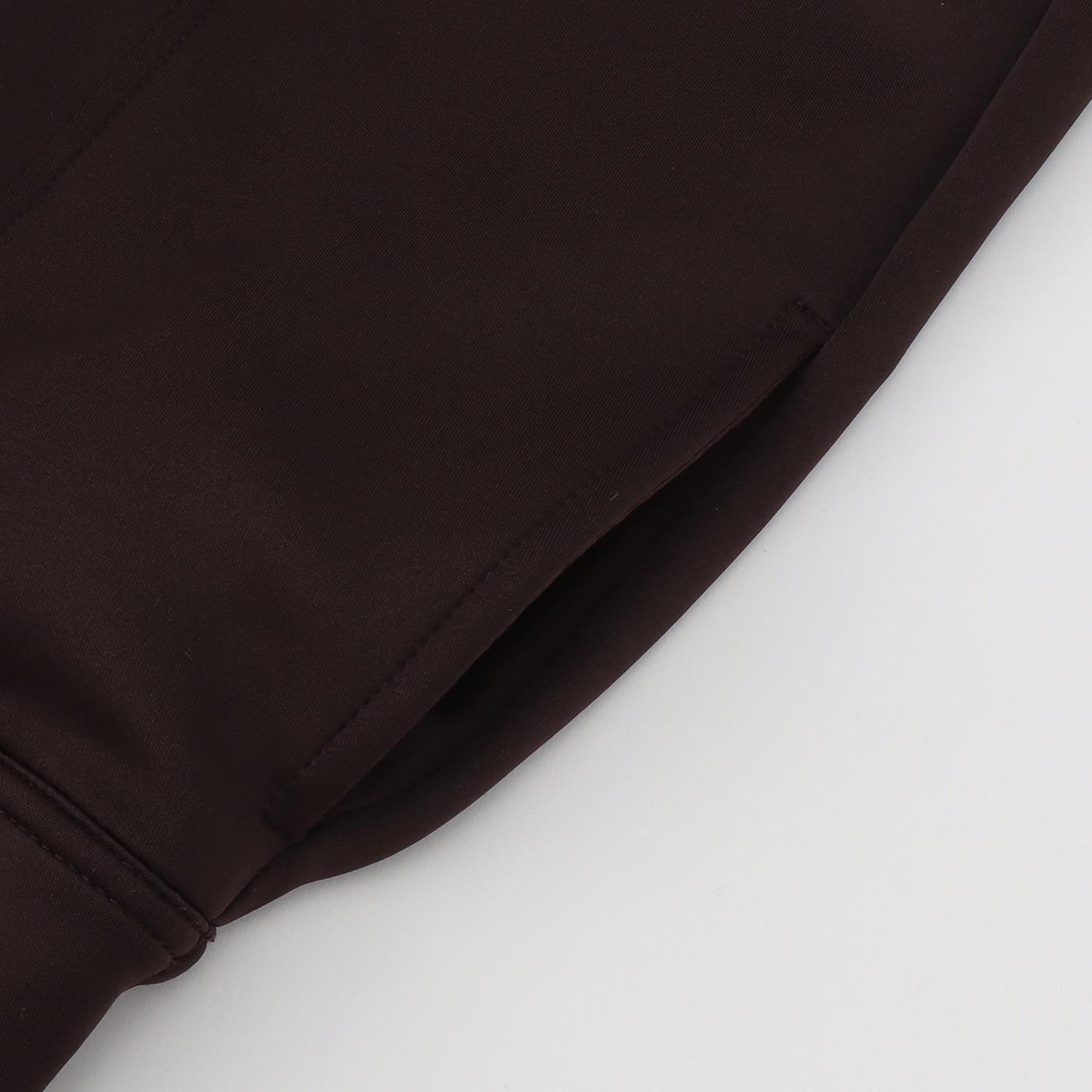 科技萊卡裹身風格短褲