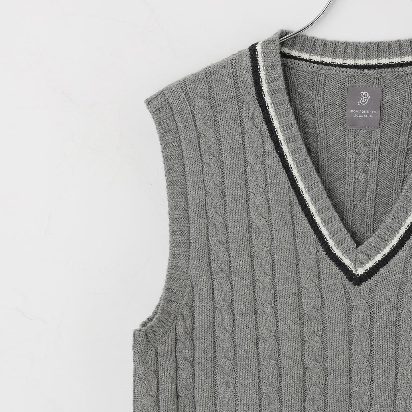 【畢業服】V領背心