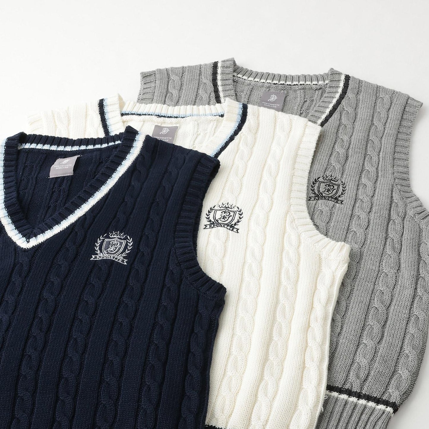 【畢業服】V領背心