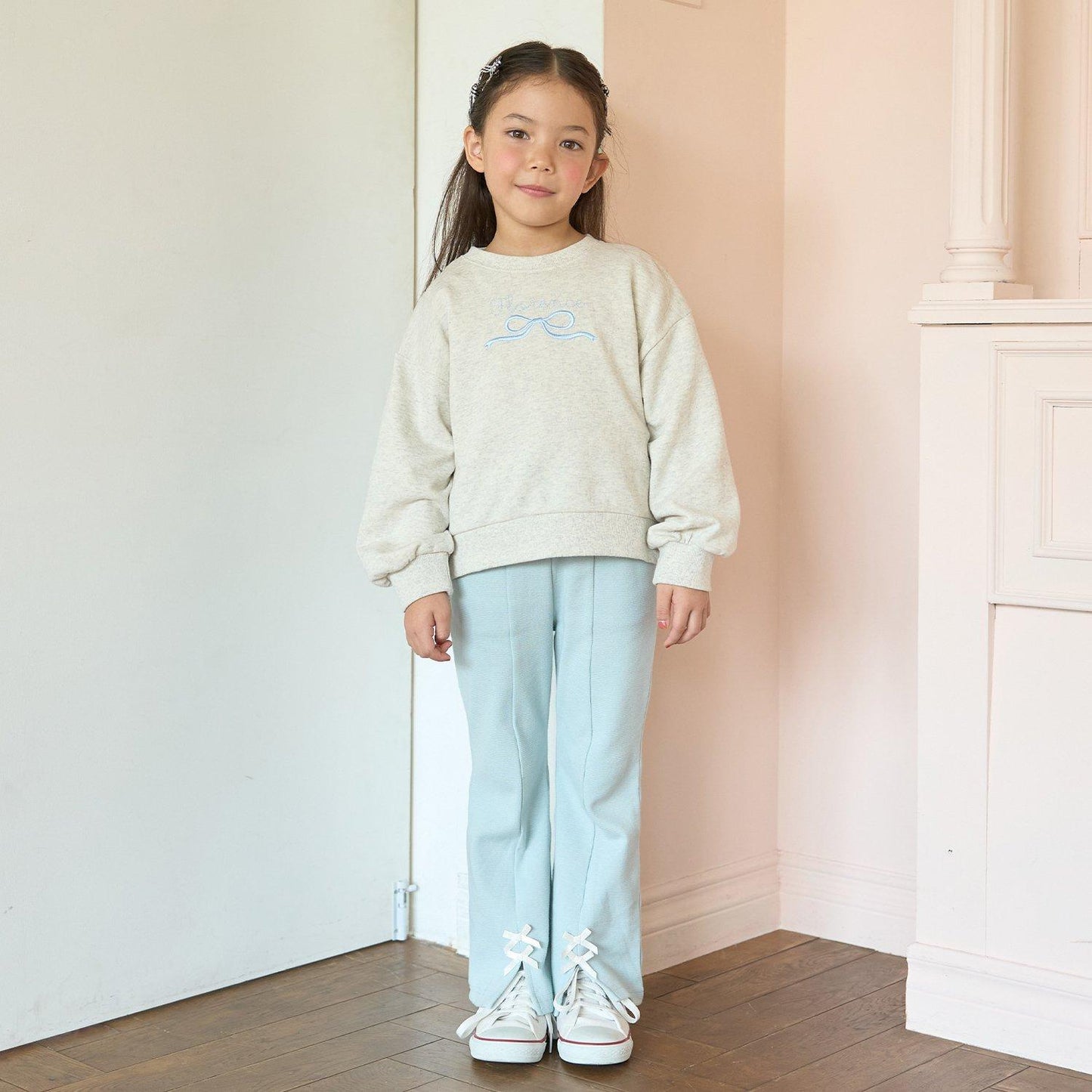 【毛球拜拜裡毛】蝴蝶結刺繡衛衣