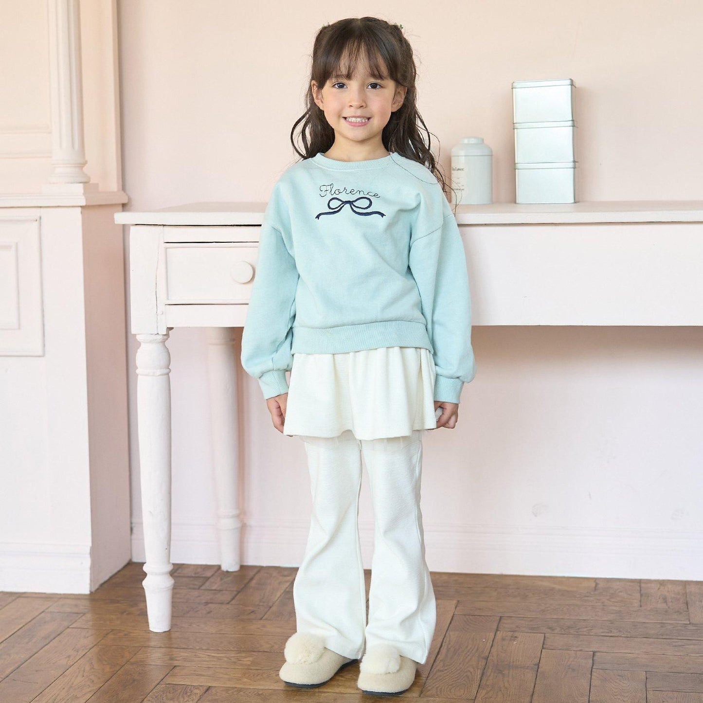 【毛球拜拜裡毛】蝴蝶結刺繡衛衣