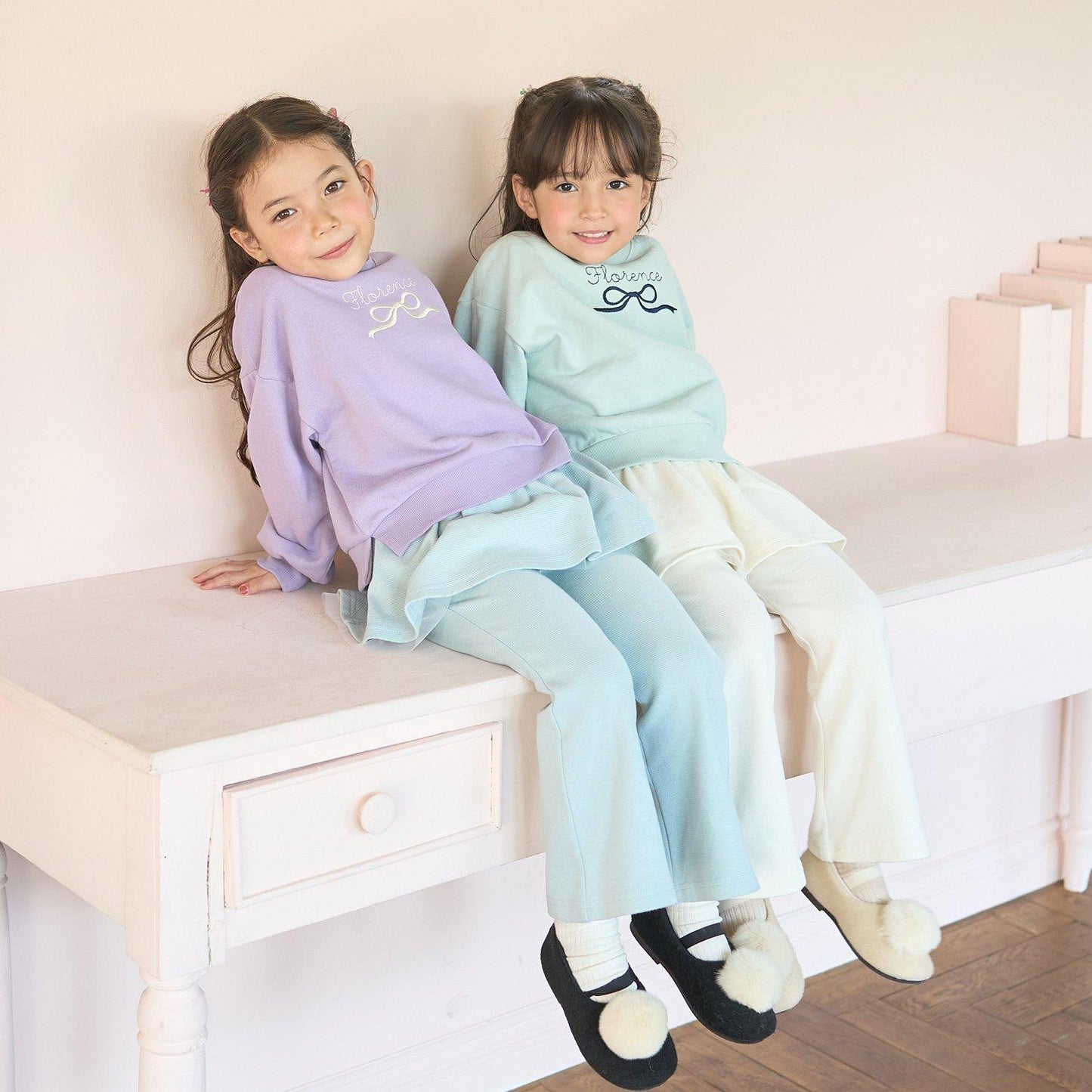 【毛球拜拜裡毛】蝴蝶結刺繡衛衣