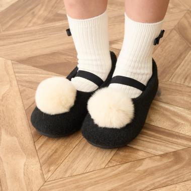 帶毛球裝飾芭蕾鞋