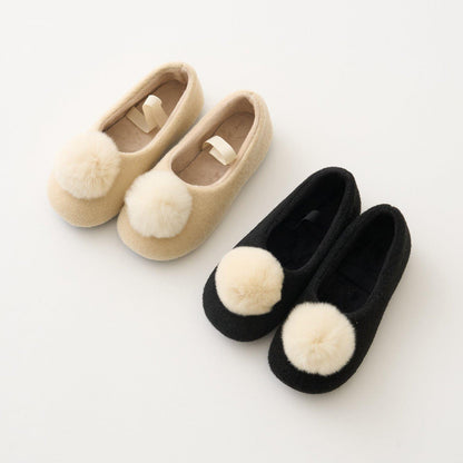 帶毛球裝飾芭蕾鞋
