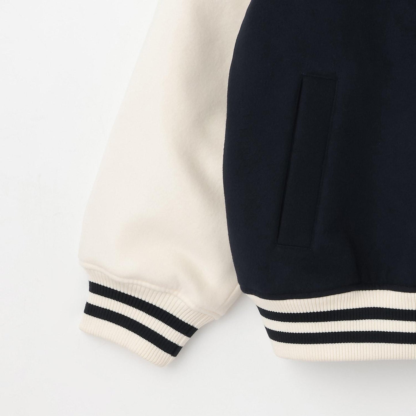 內襯絎縫棒球夾克