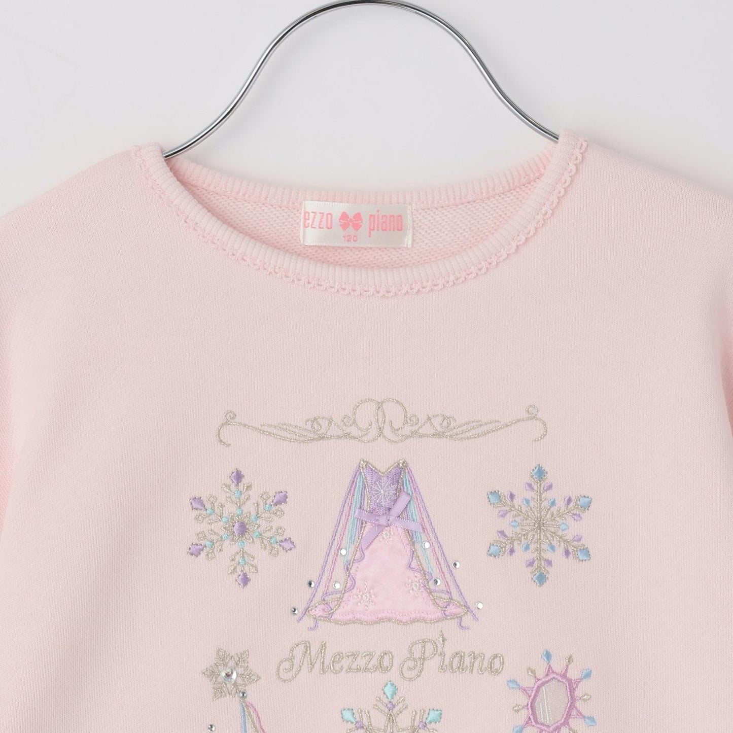 【人氣商品】【直營店無售】冰雪女王圖案衛衣