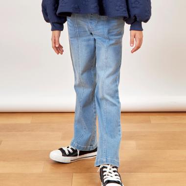 高腰微喇叭彈力牛仔褲