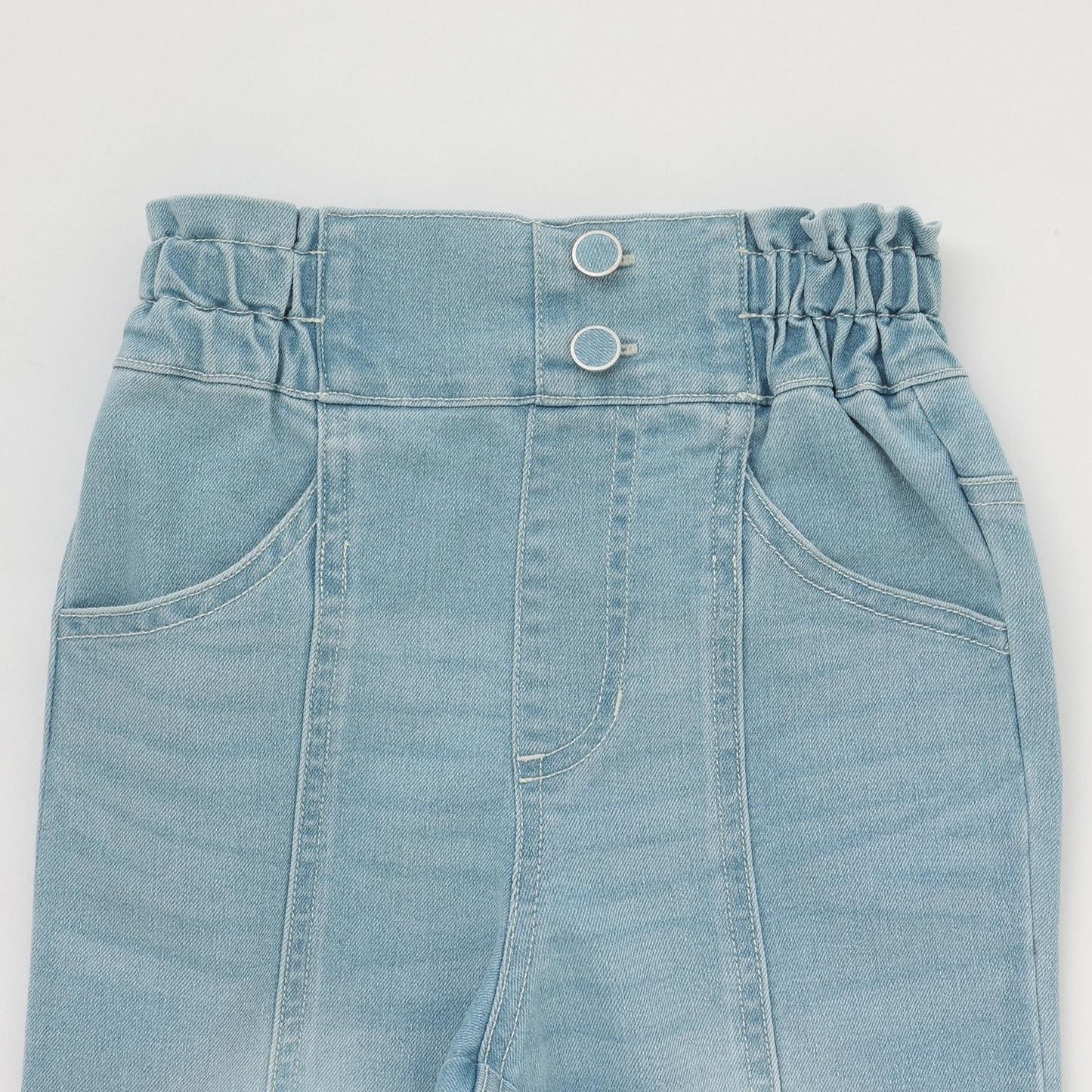 高腰微喇叭彈力牛仔褲