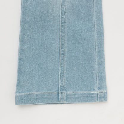 高腰微喇叭彈力牛仔褲