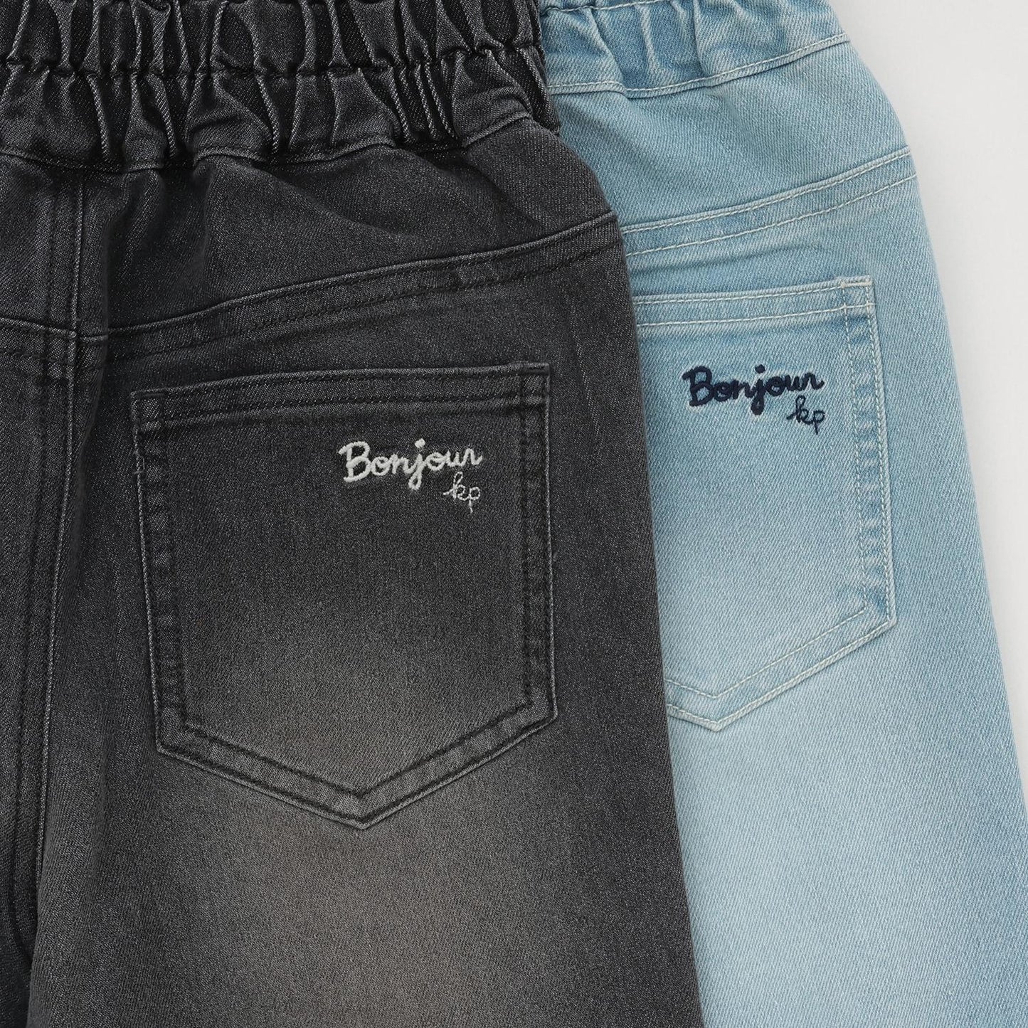 高腰微喇叭彈力牛仔褲