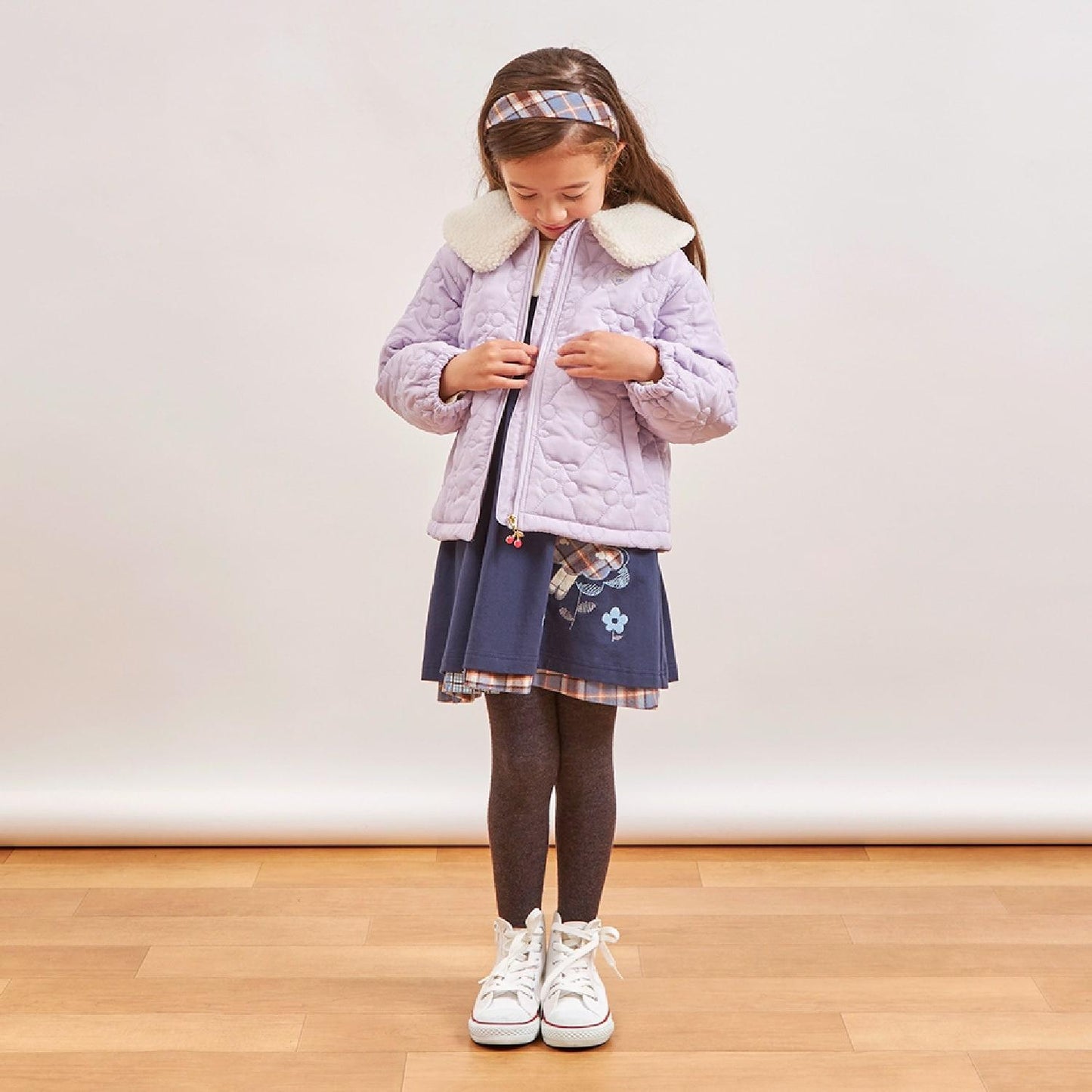 羊羔絨領櫻桃絎縫塔夫綢夾克