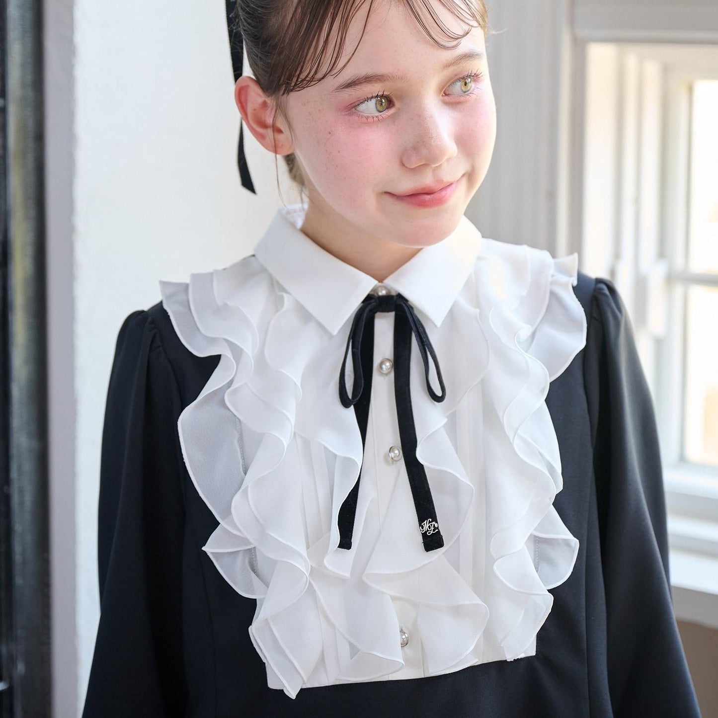 荷葉邊拼接連衣裙♪