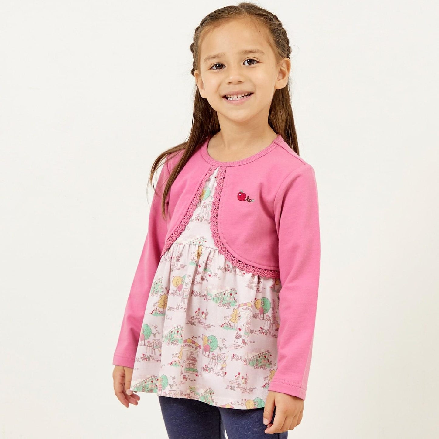 秋季街景圖案開衫疊穿風格長款上衣