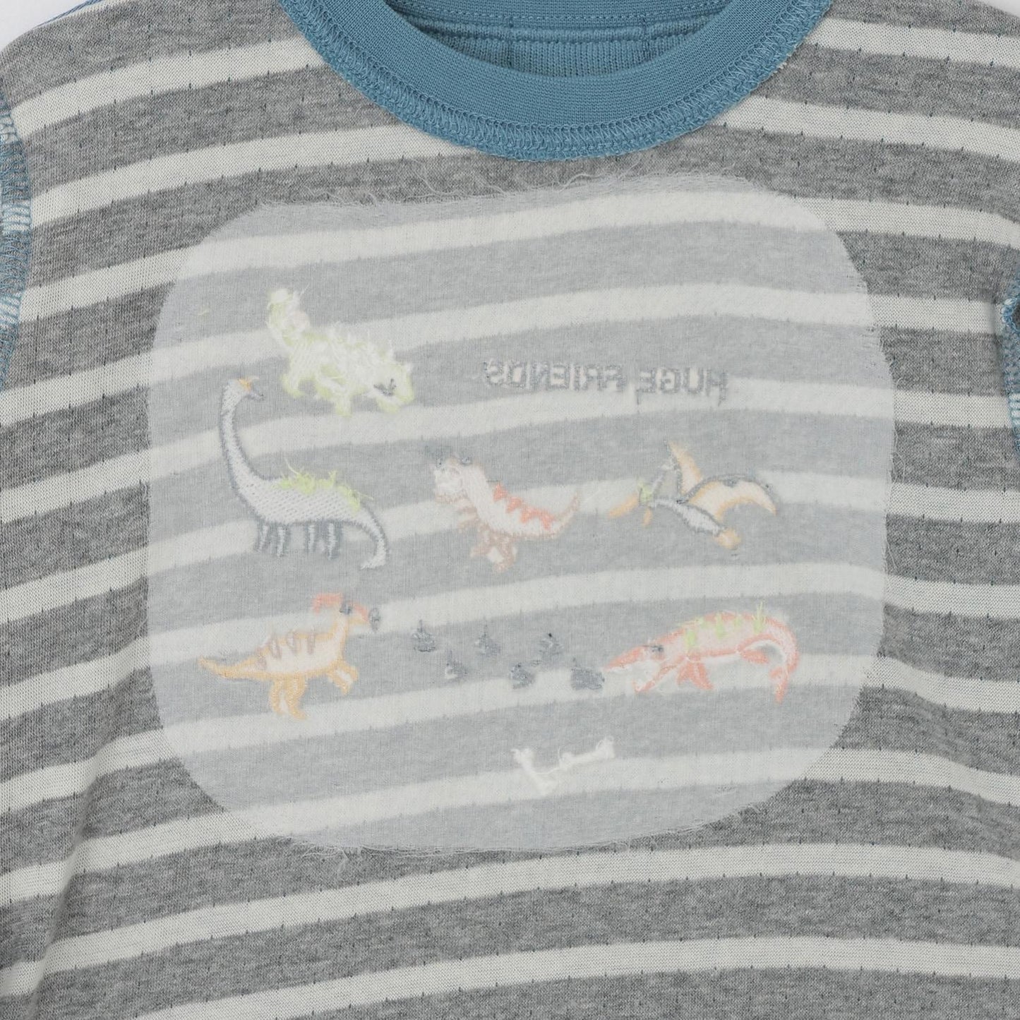 【人氣商品】【直營店無售】恐龍刺繡袖部條紋拼接長袖T恤