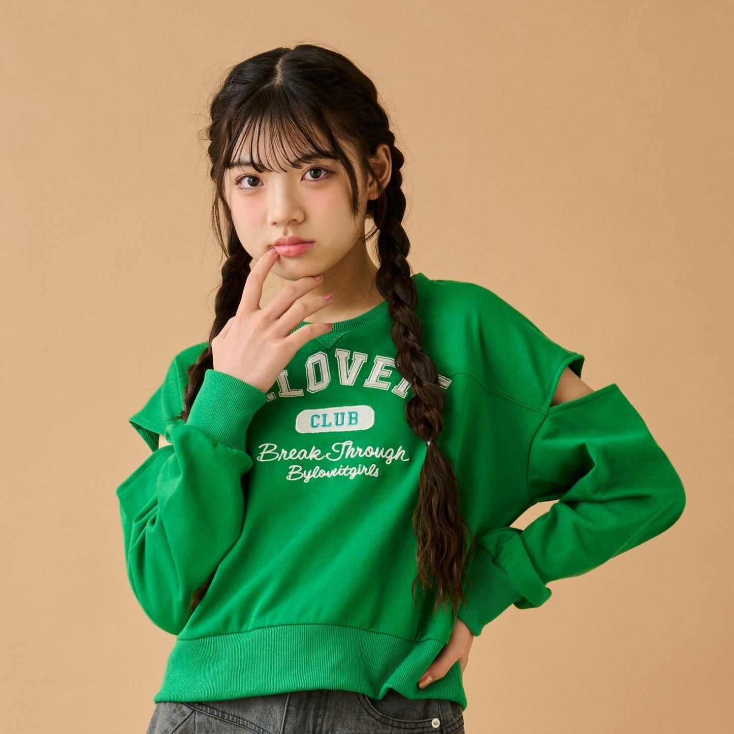 肩部開叉套頭衫