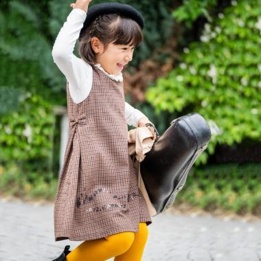 音符刺繡格紋連衣裙