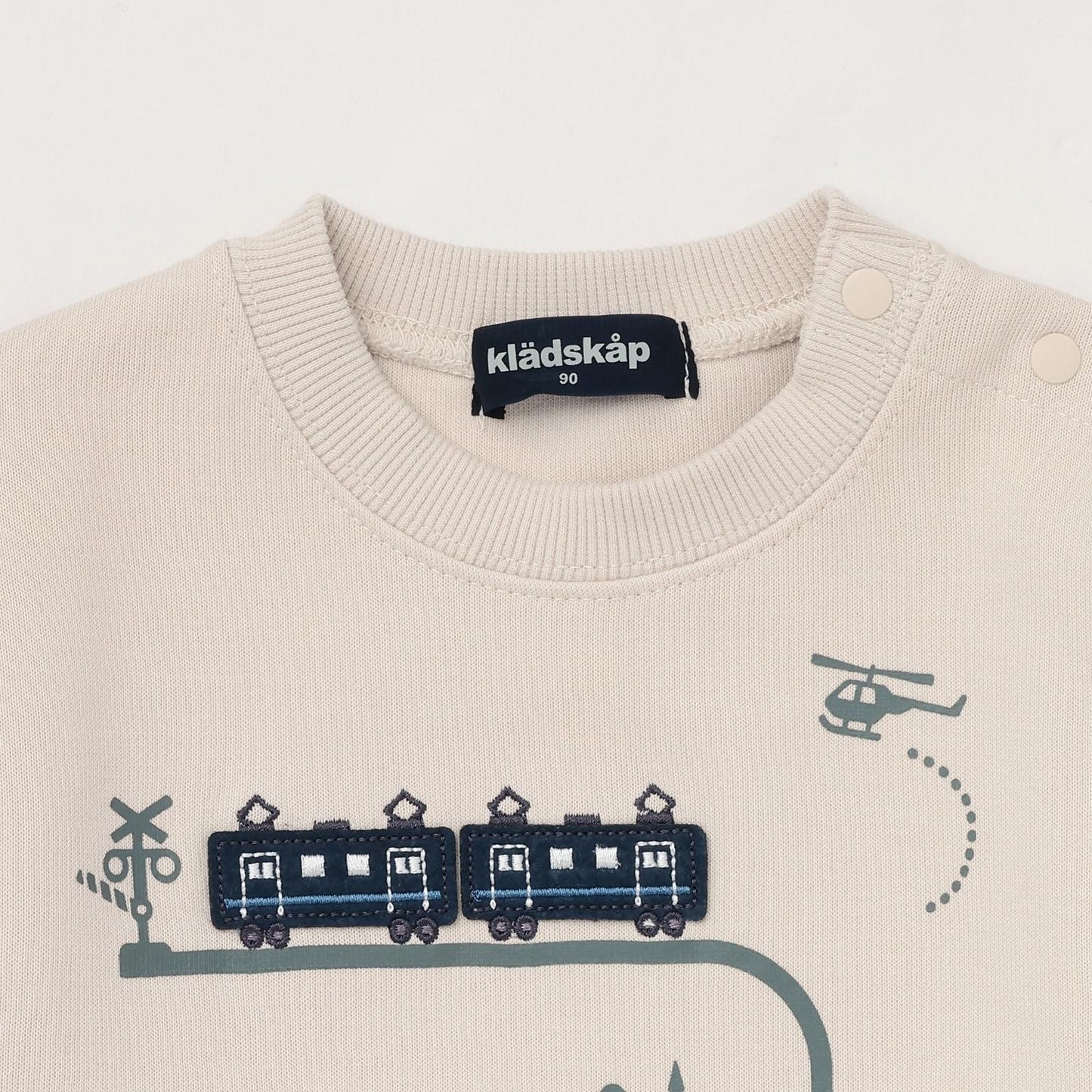 【人氣商品】【直營店無售】電車貼布繡拼接條紋下襬衛衣