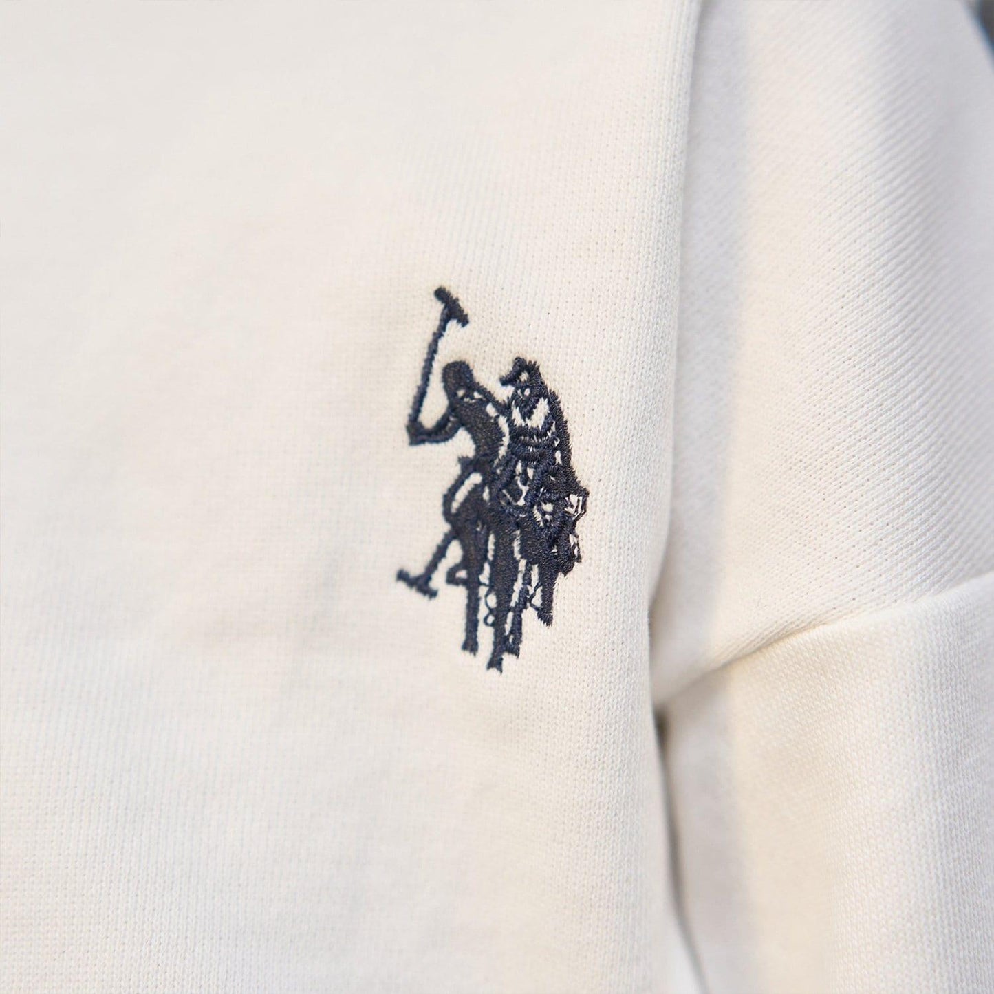 【U.S.POLO ASSN.】單點刺繡衛衣