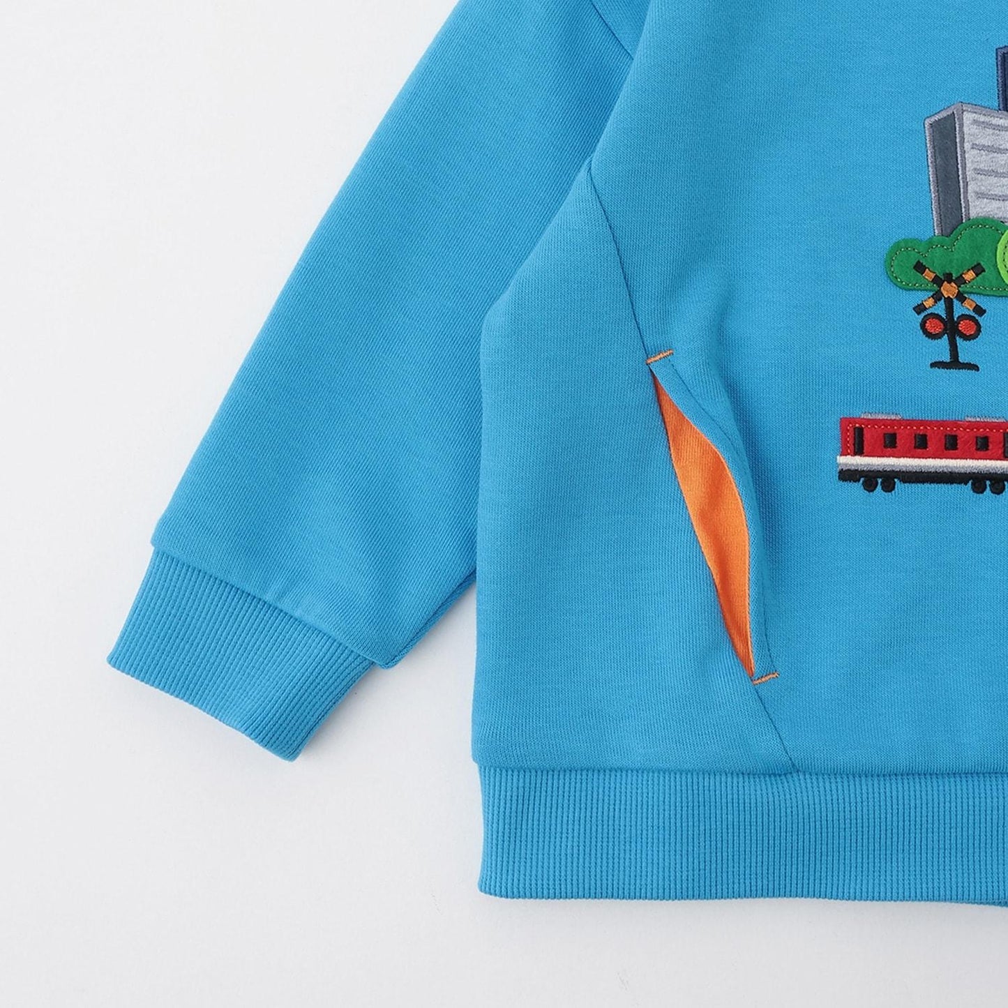 電車與城市側邊口袋衛衣