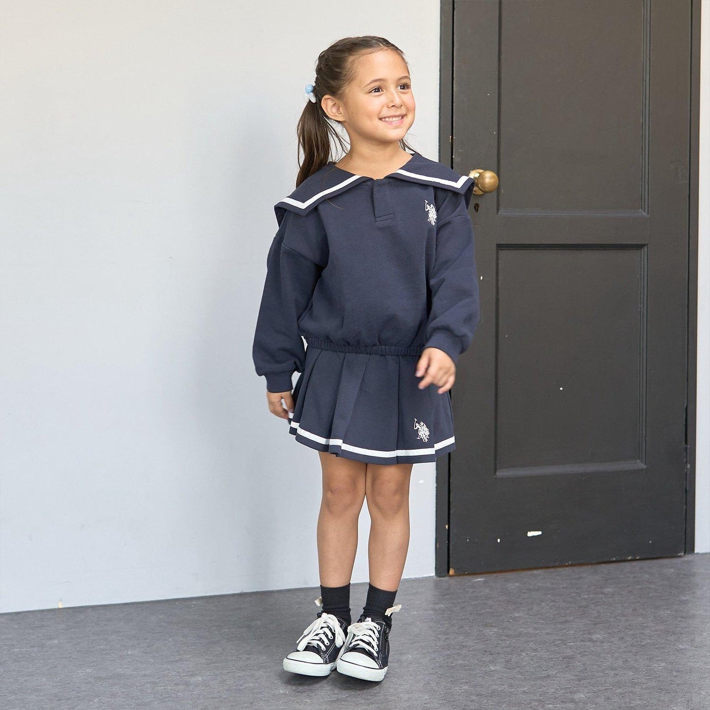 【U.S.POLO ASSN.】單點刺繡翻領衛衣