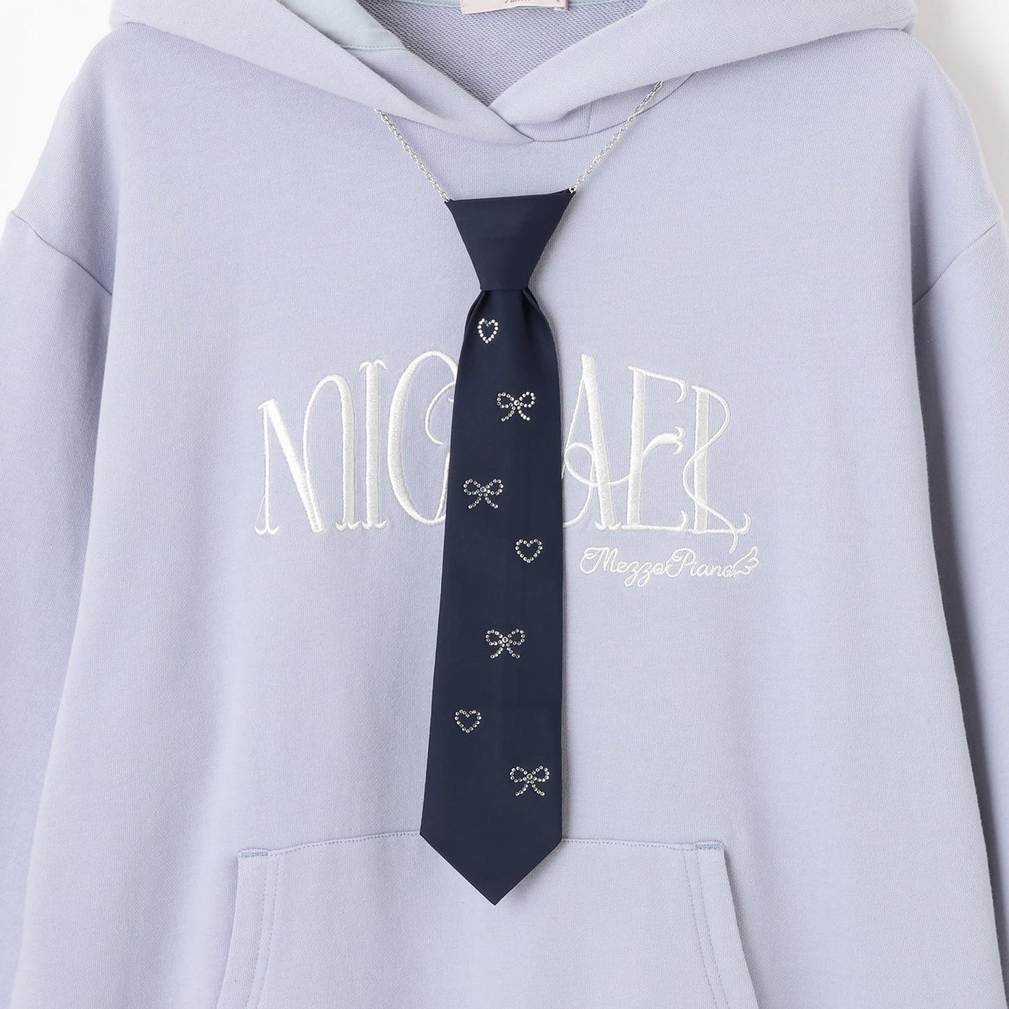 配飾領帶連帽寬鬆衛衣