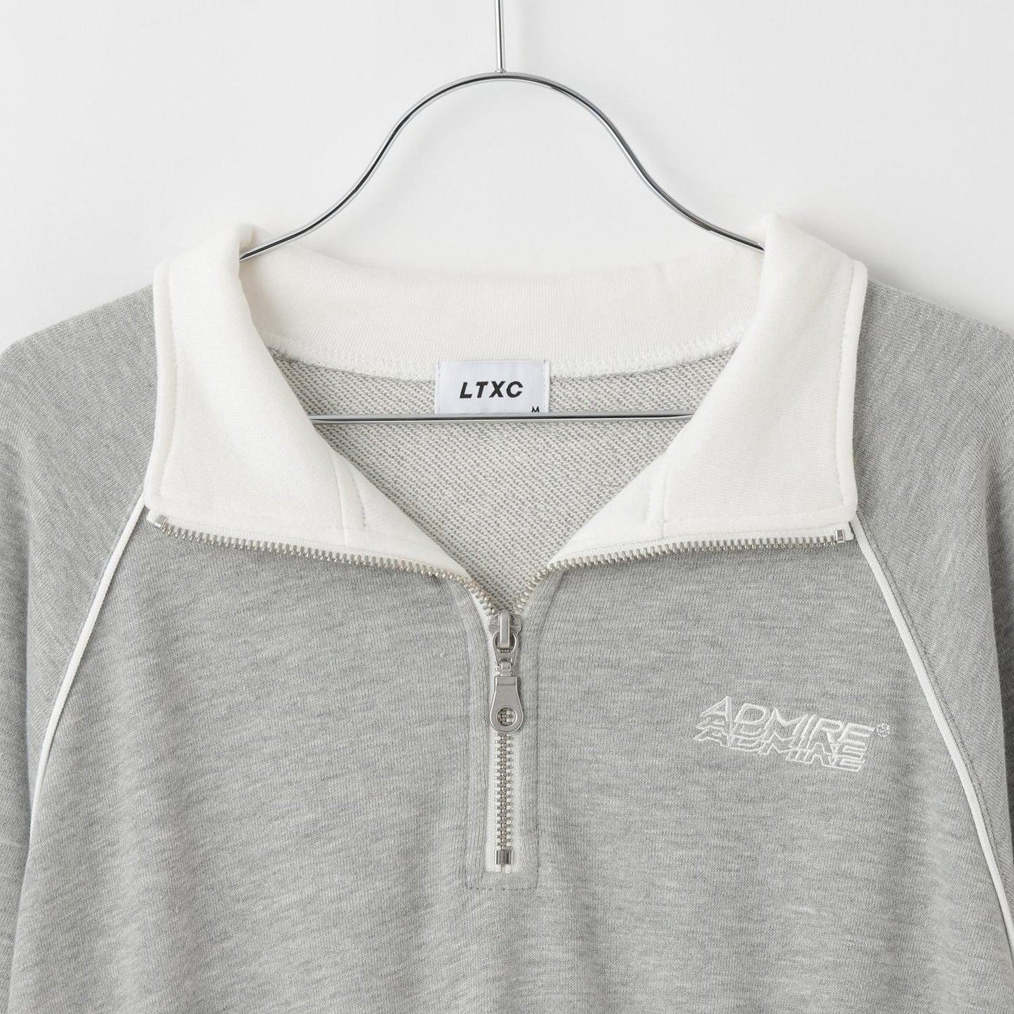 長袖運動連衣裙