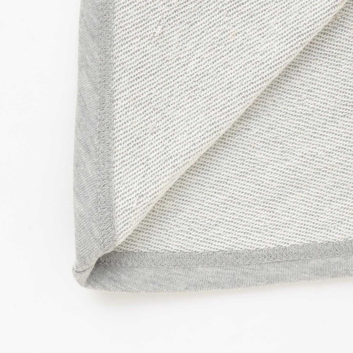 長袖運動連衣裙