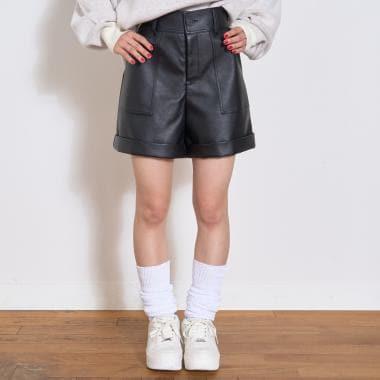 【LTXC】仿皮短褲