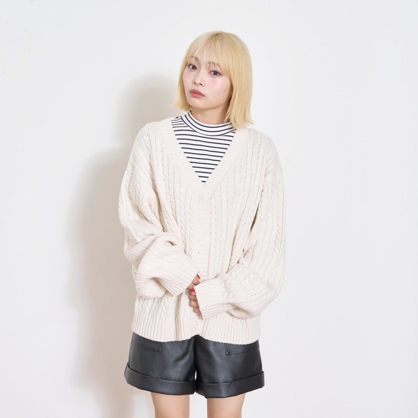 【LTXC】仿皮短褲