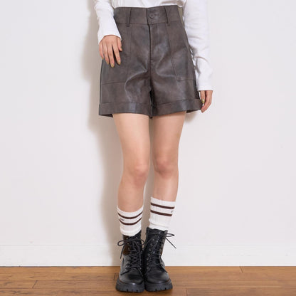 【LTXC】仿皮短褲