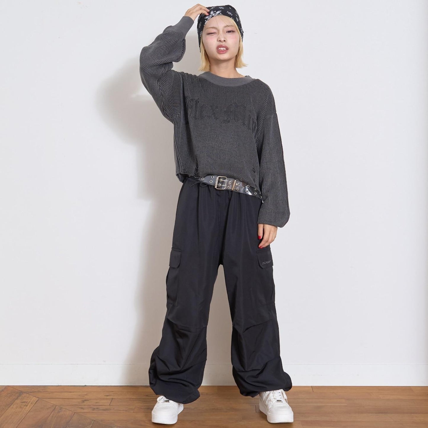 【LTXC】標誌復古短款針織衫