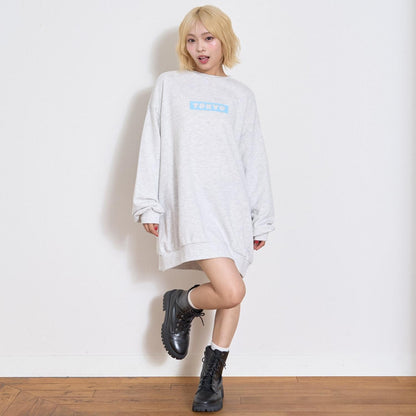 背面印花連衣裙