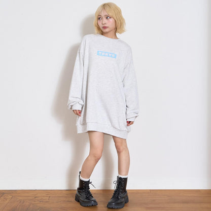 背面印花連衣裙