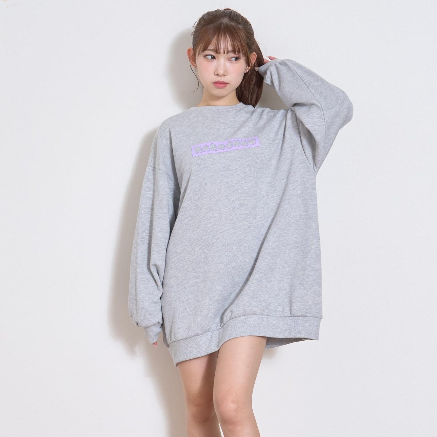 背面印花連衣裙