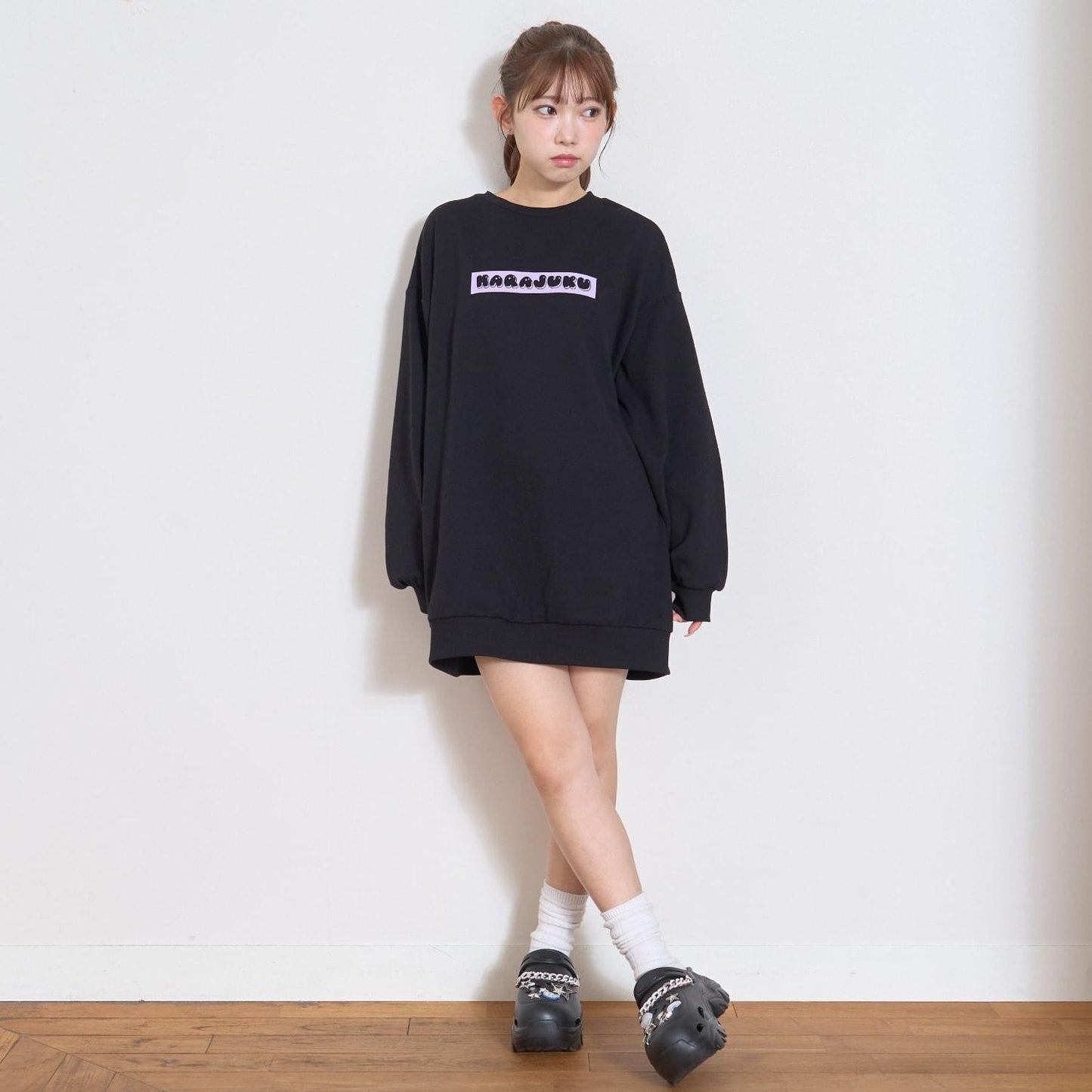 背面印花連衣裙