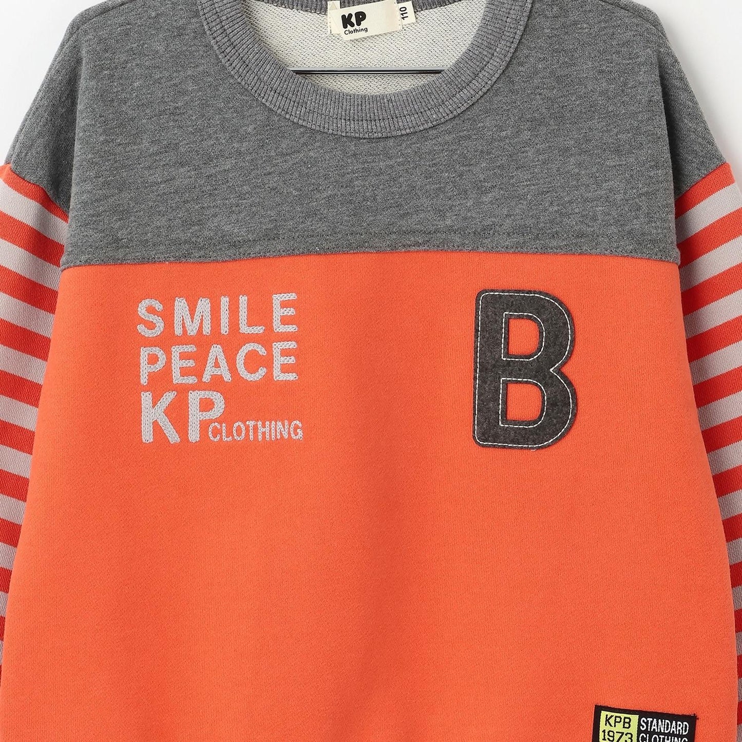 袖部條紋拼色衛衣