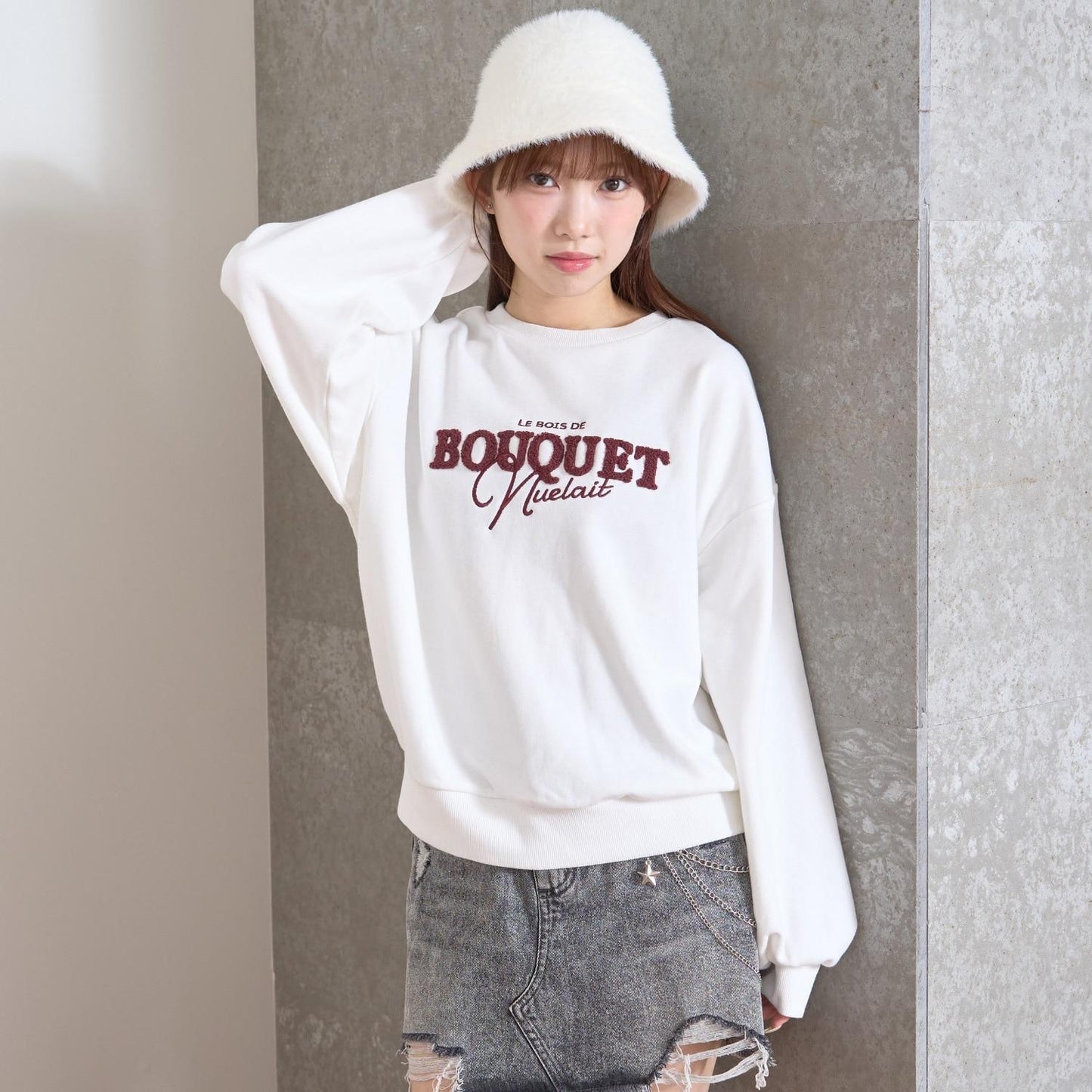 【秒可愛上衣】logo刺繡基礎款衛衣