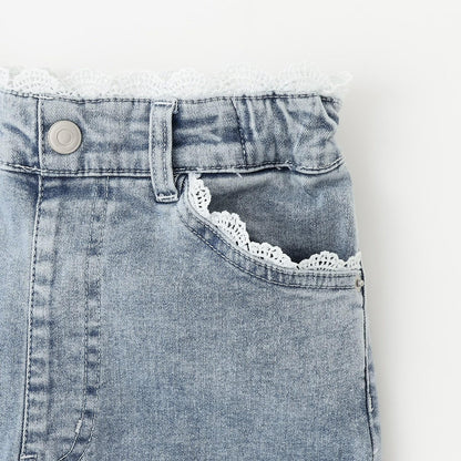 蕾絲拼接牛仔褲