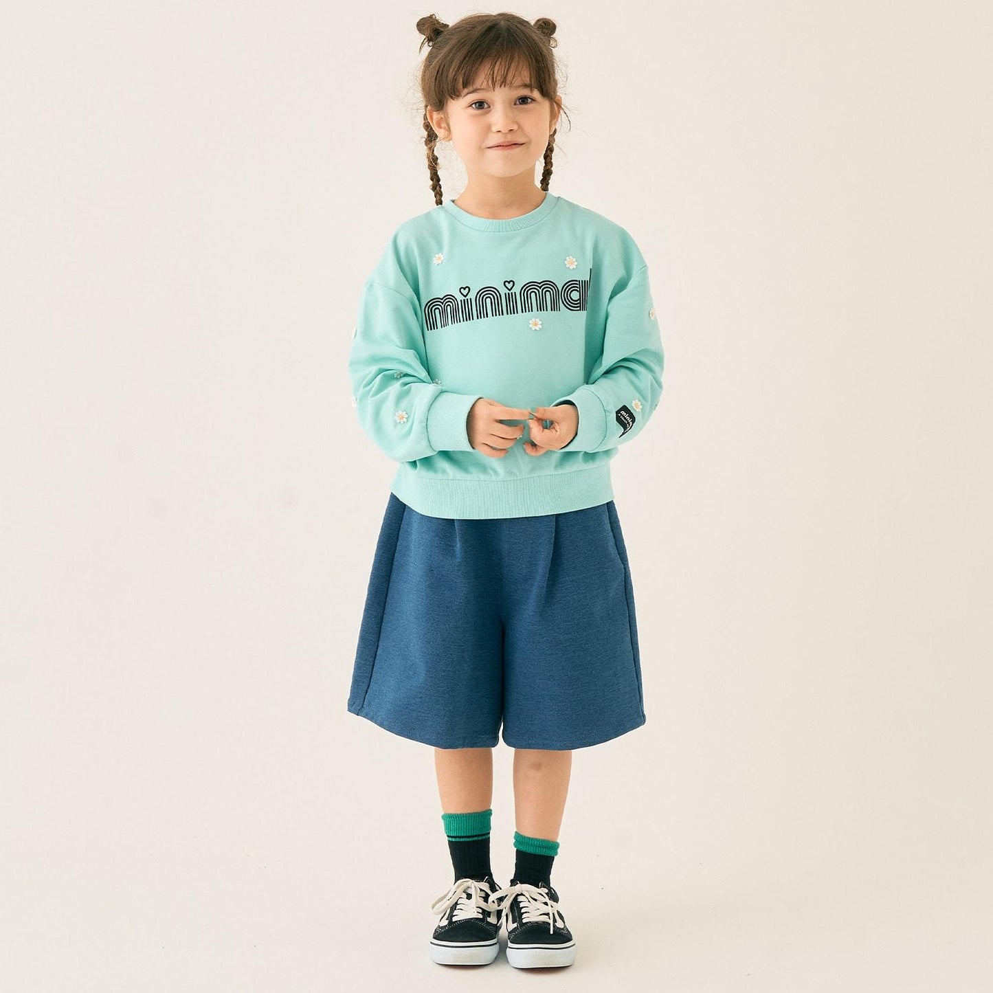 刺繡拼接套頭衫