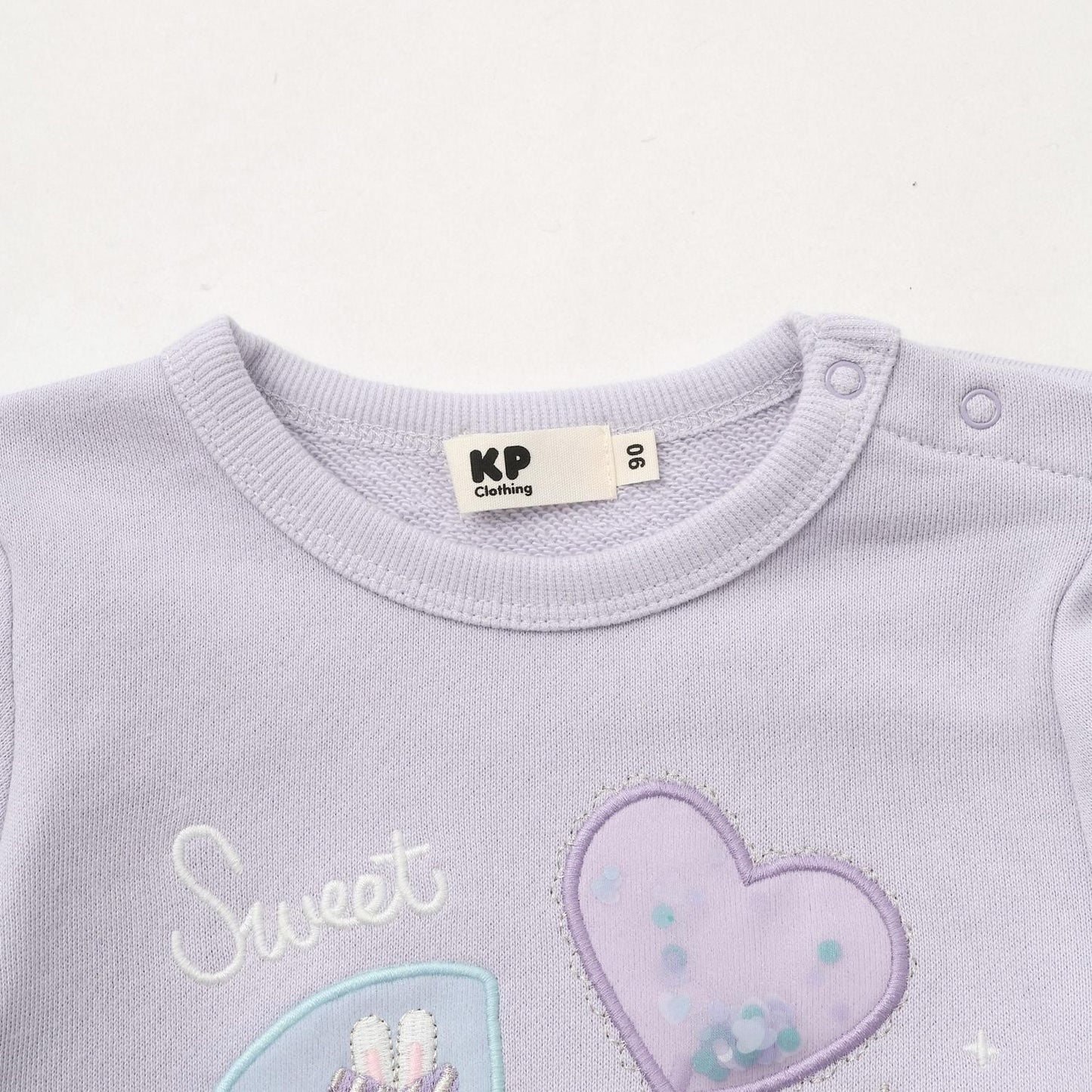 糖果刺繡衛衣【吸溼發熱】