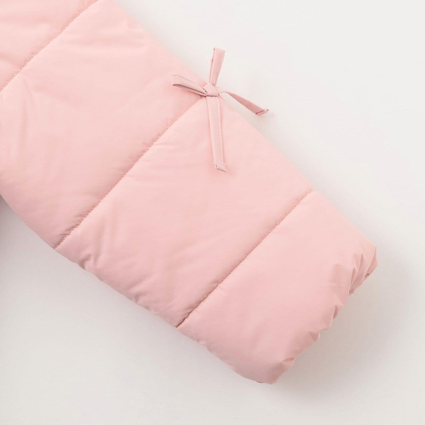 帶蝴蝶結羽絨夾克