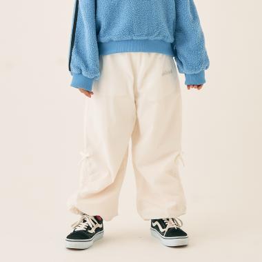 內裡抓絨抽繩尼龍長褲