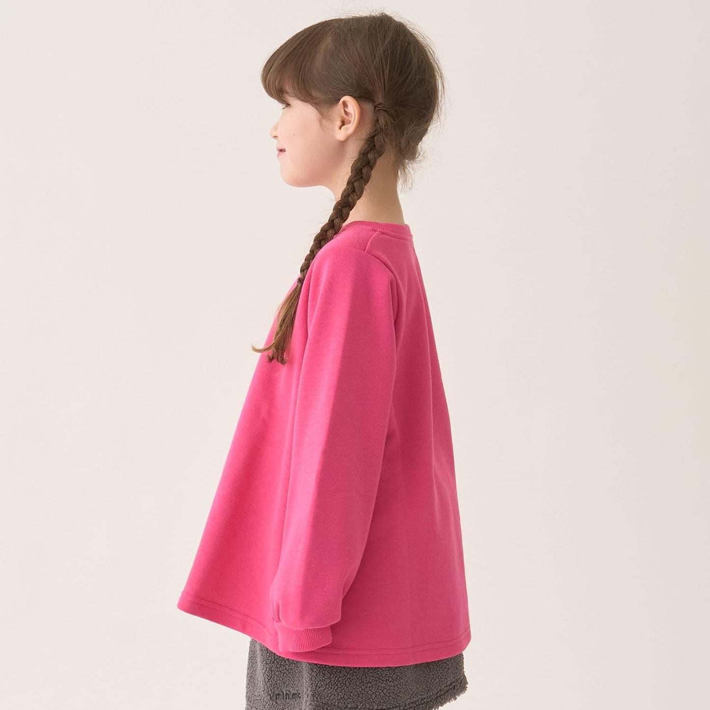 加絨A字版型單點裝飾套頭衫