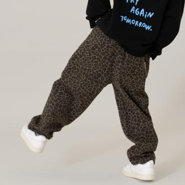 街頭風格寬鬆燈籠褲